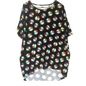 LuLaRoe  IMA Hexagon high-low geometric tunic medium